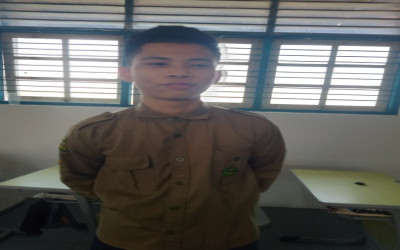 Siswa Kelas XII Internatiobal Class Program SMA Muhammadiyah 1 Pati Aktif di Speaking Contest 