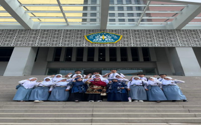 Gandeng Sekolah se-Jateng, Polines Perkenalkan Inovasi AI dan IoT di Vocatech Edufair bersama SMA Muhammadiyah 1 Pati
